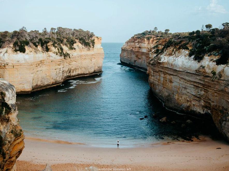 Visit the Dramatic Coastal Formations of Loch Ard Gorge